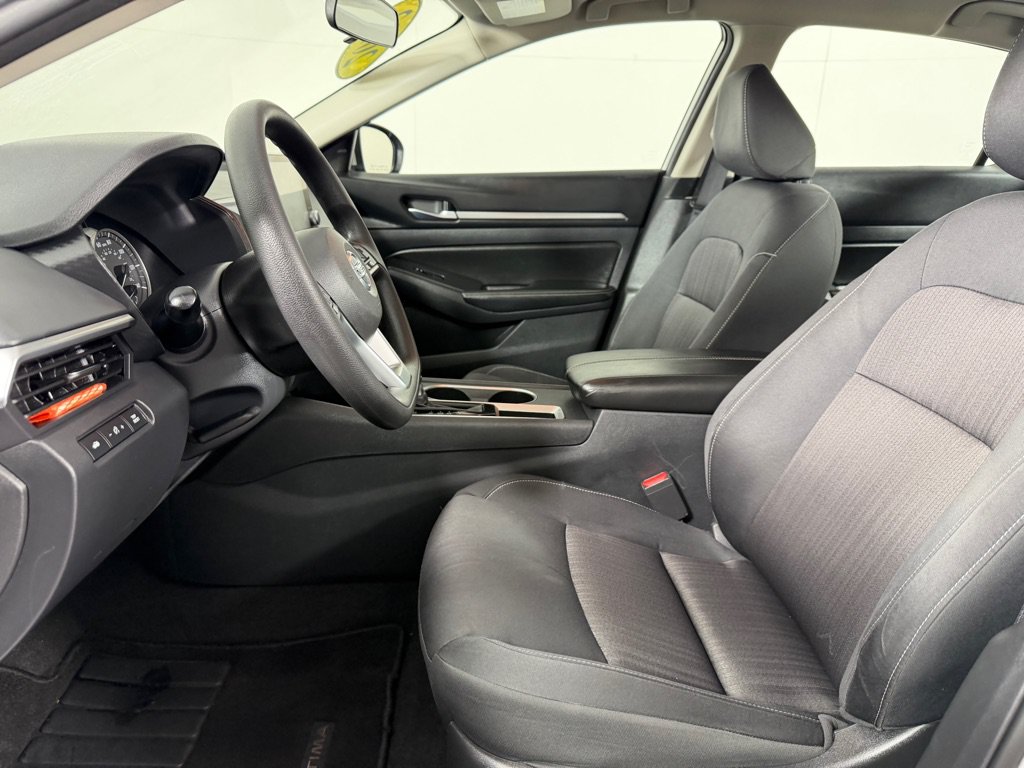 Used 2022 Nissan Altima 2.5 SV FWD image 10