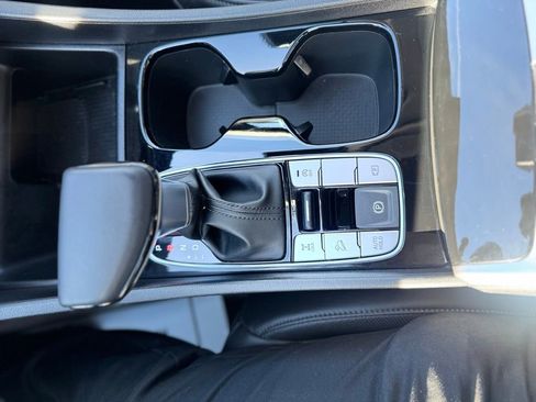 Certified 2025 Hyundai Tucson SEL image 11