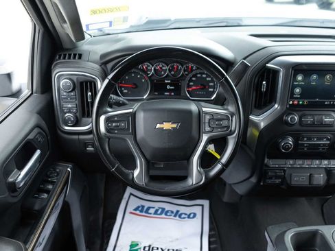 Used 2023 Chevrolet Silverado 2500 LT AWD/4WD image 17