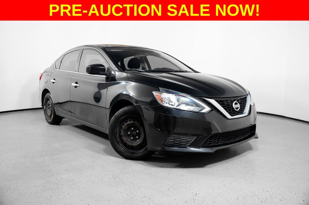 Used 2017 Nissan Sentra SV FWD image 1