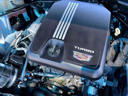 Used 2020 Cadillac CT4 Premium Luxury image 33