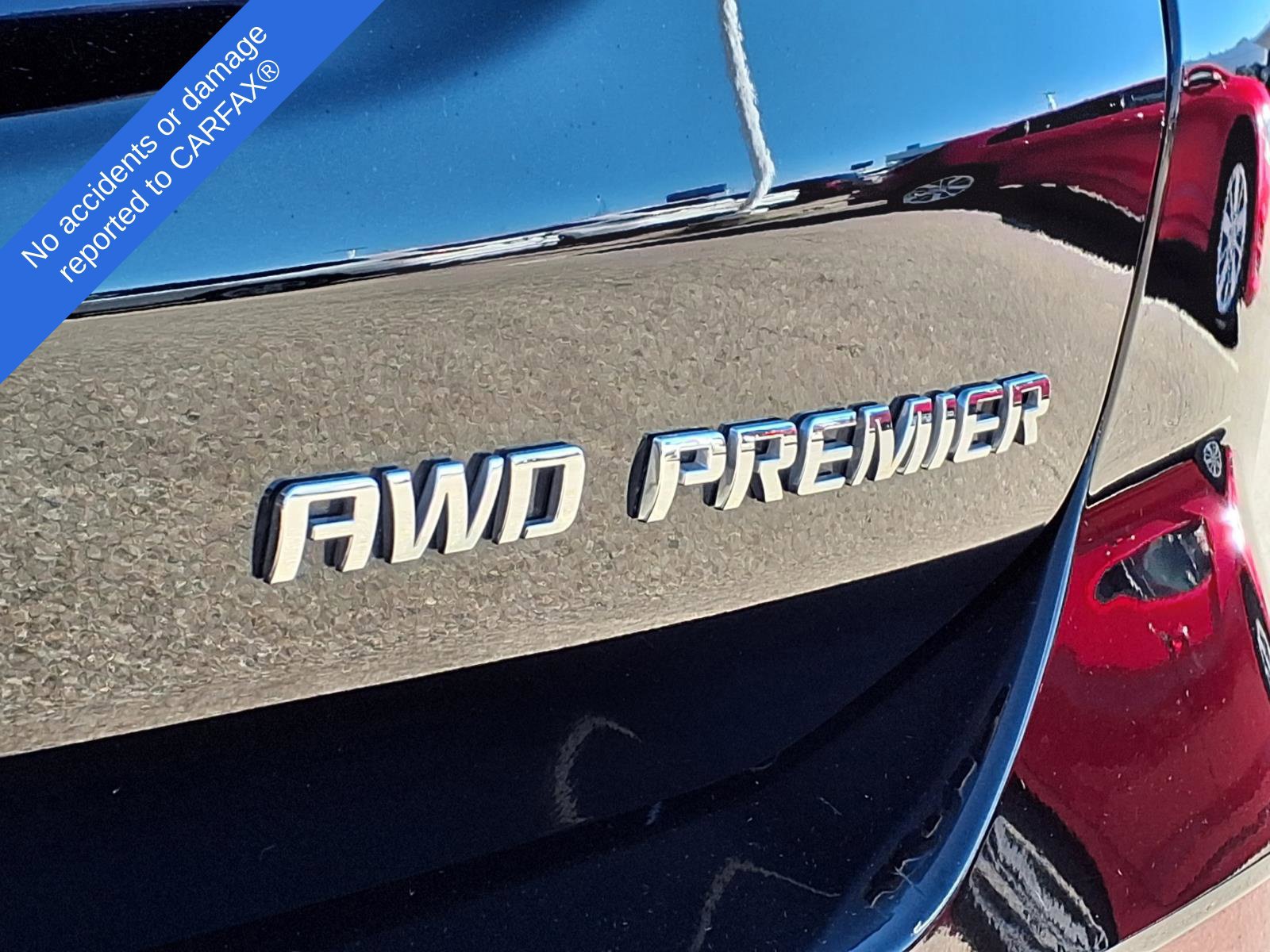 Used 2023 Chevrolet Equinox Premier AWD/4WD image 10