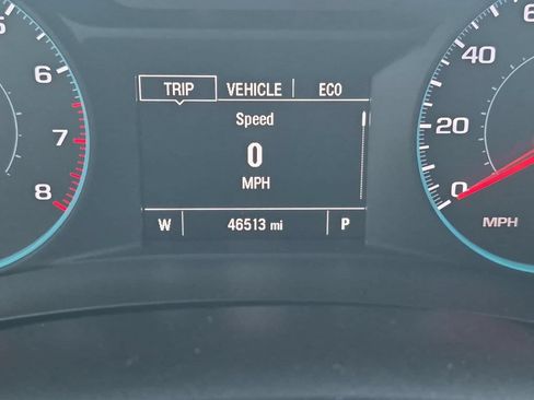 Used 2023 Chevrolet Traverse LS FWD image 15