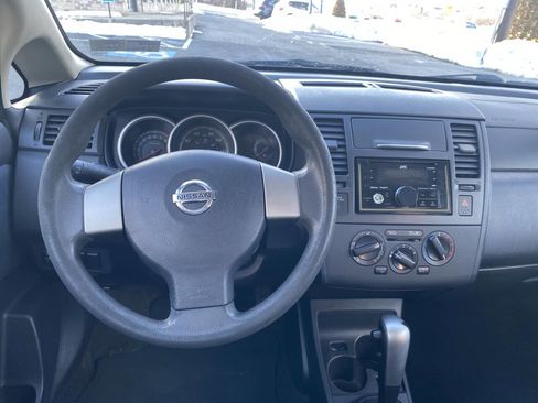 Used 2010 Nissan Versa Sedan image 22