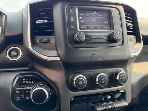 Used 2021 RAM 1500 Big Horn AWD/4WD image 30