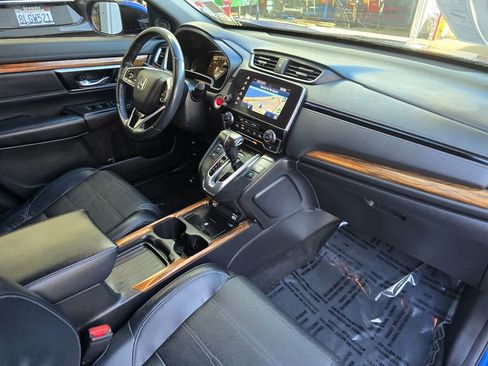 Used 2021 Honda CR-V Touring image 11