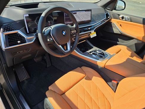 New 2026 BMW X5 xDrive40i AWD/4WD image 2