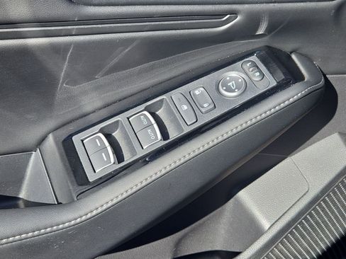 Used 2025 Honda Accord Touring image 21