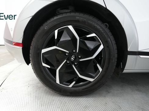 Used 2024 Hyundai Ioniq 5 Limited RWD image 21