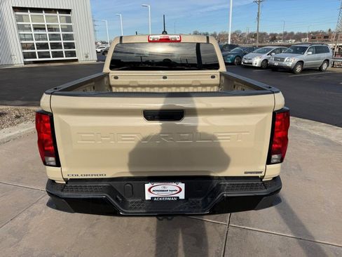 Used 2024 Chevrolet Colorado W/T image 8