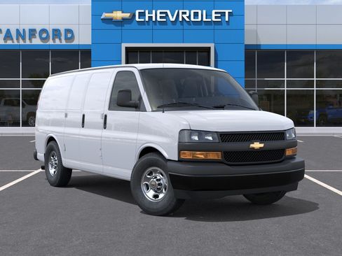 New 2026 Chevrolet Express 3500 w/ Driver Convenience Package RWD image 7
