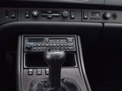 Used 1988 Porsche 944 Turbo RWD image 44