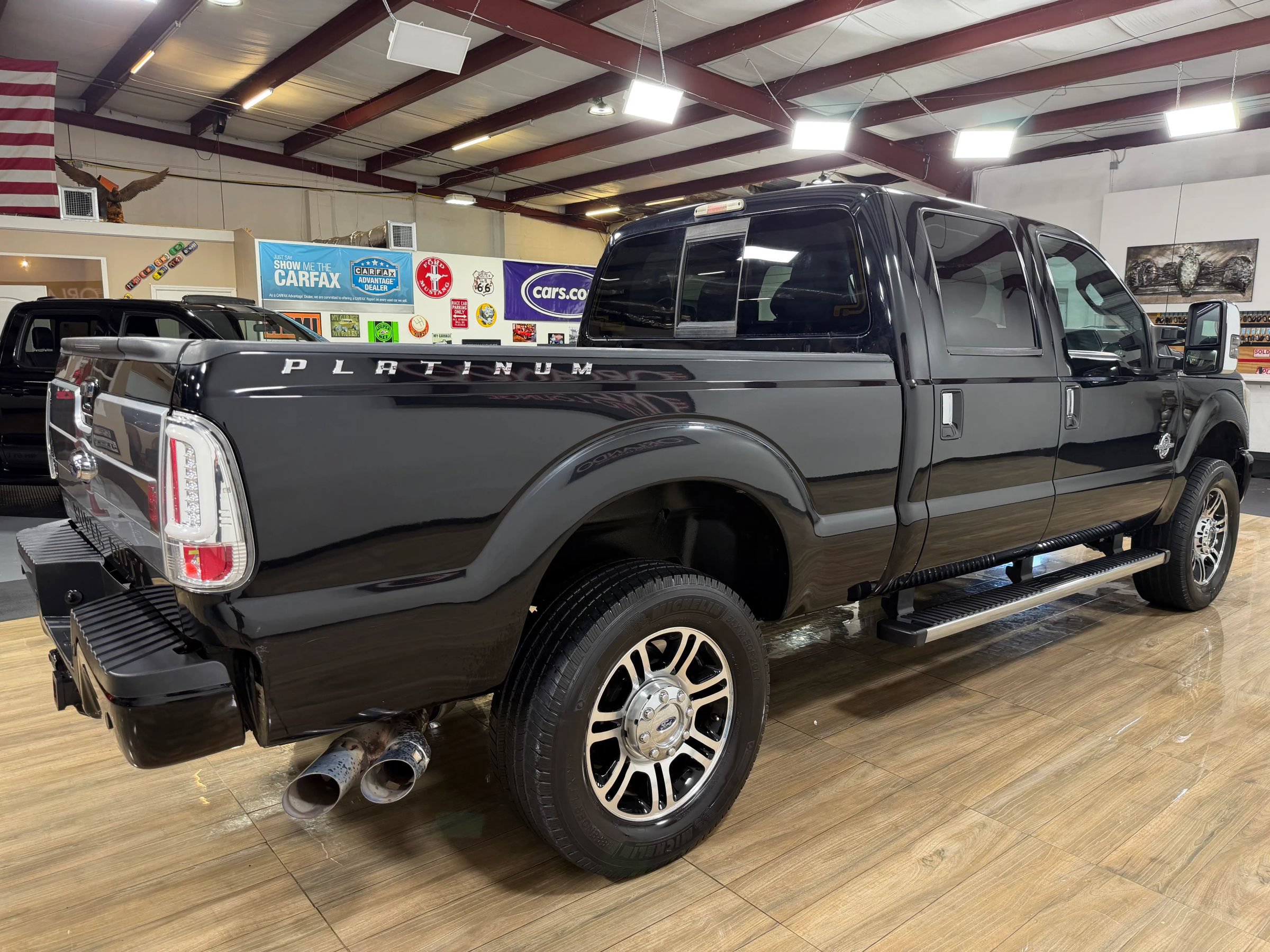 Used 2016 Ford F350 Platinum AWD/4WD image 3