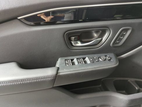Certified 2023 Honda Pilot EX-L image 10