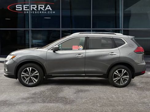Used 2017 Nissan Rogue SL w/ SL Premium Package AWD/4WD image 2