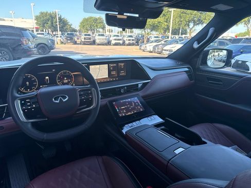 Used 2025 INFINITI QX80 Autograph w/ Autograph Exterior Package AWD/4WD image 6