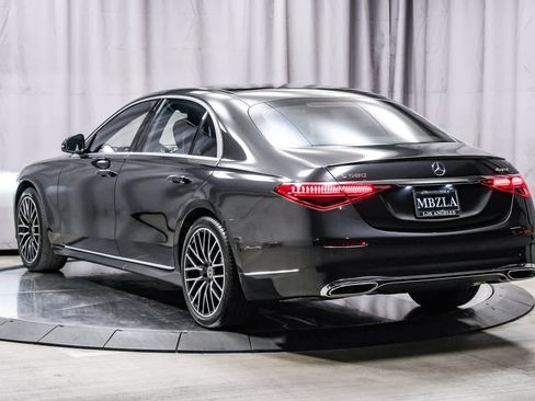 Certified 2023 Mercedes-Benz S 580 4MATIC Sedan image 2