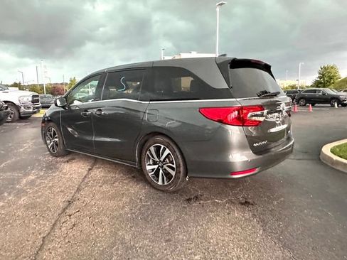 Used 2019 Honda Odyssey Elite image 7