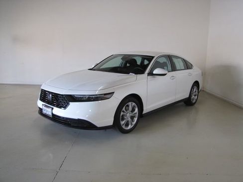 Certified 2024 Honda Accord LX image 1