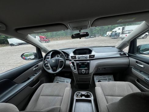 Used 2014 Honda Odyssey EX image 13
