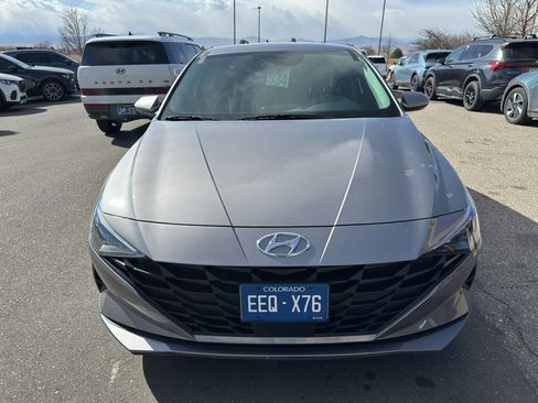 Used 2023 Hyundai Elantra SEL w/ Convenience Package image 5