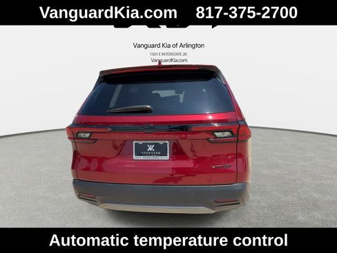 Used 2025 Toyota Grand Highlander FWD image 8
