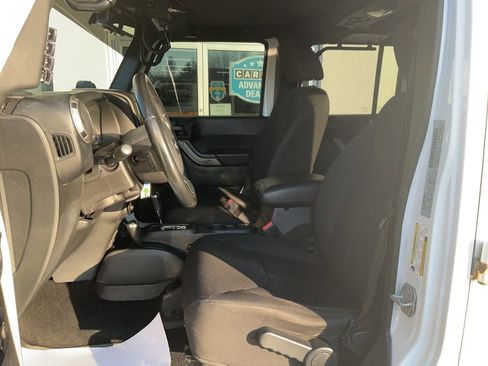 Used 2016 Jeep Wrangler Unlimited Sport w/ Quick Order Package 24S image 8