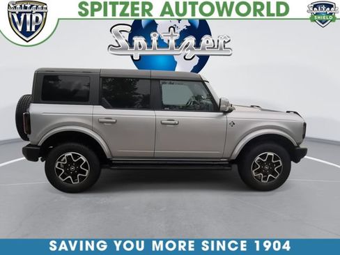 Used 2024 Ford Bronco Outer Banks AWD/4WD image 11