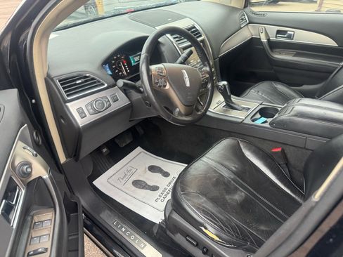 Used 2011 Lincoln MKX AWD w/ Sight & Sound Pkg image 11