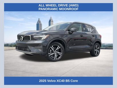 Used 2025 Volvo XC40 B5 Core