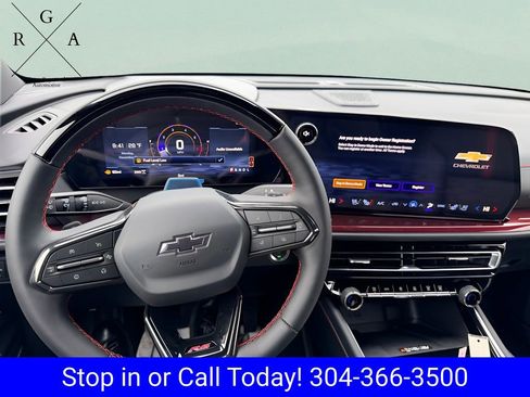 New 2026 Chevrolet Traverse RS w/ LPO, Floor Liner Package AWD/4WD image 16