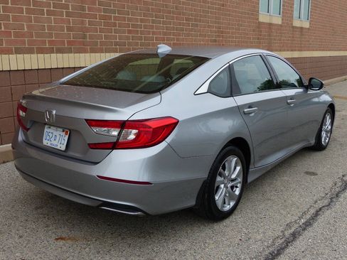 Used 2019 Honda Accord LX image 10