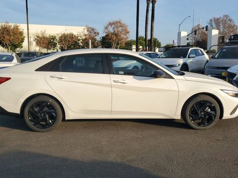 New 2026 Hyundai Elantra Sport image 2