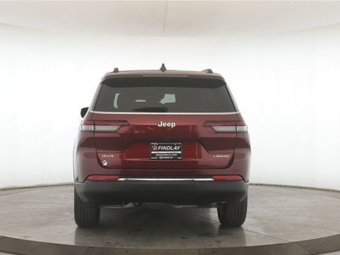 Used 2024 Jeep Grand Cherokee L Laredo w/ Luxury Tech Group I image 11