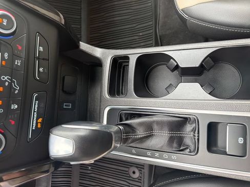Used 2019 Ford Escape SEL FWD image 29