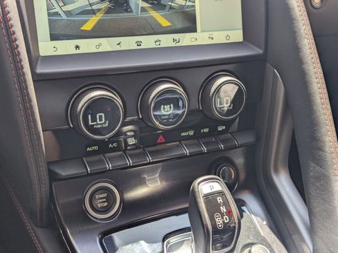 Used 2020 Jaguar F-TYPE Checkered Flag image 32