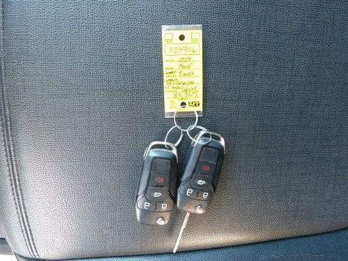 Used 2019 Ford Transit Connect XL image 39