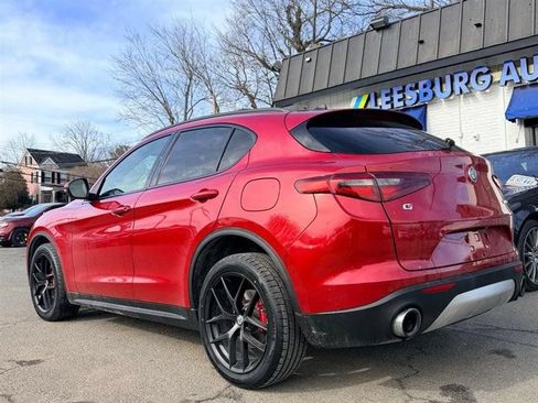 Used 2018 Alfa Romeo Stelvio Ti Sport AWD/4WD image 4
