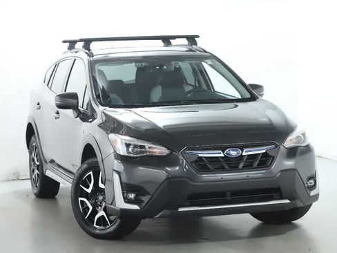 Certified 2023 Subaru Crosstrek Hybrid w/ Moonroof Package w/Navigation AWD/4WD image 2