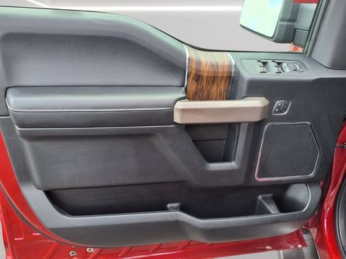 Used 2020 Ford F150 Lariat AWD/4WD image 14