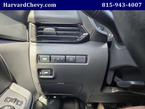 Used 2024 Nissan Sentra SV FWD image 20