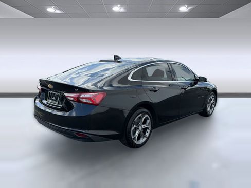 Used 2021 Chevrolet Malibu LT FWD image 8