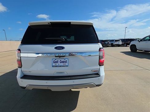 Used 2019 Ford Expedition Limited w/ Texas Edition Package RWD image 7