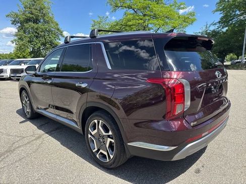 Used 2024 Hyundai Palisade Limited AWD/4WD image 18