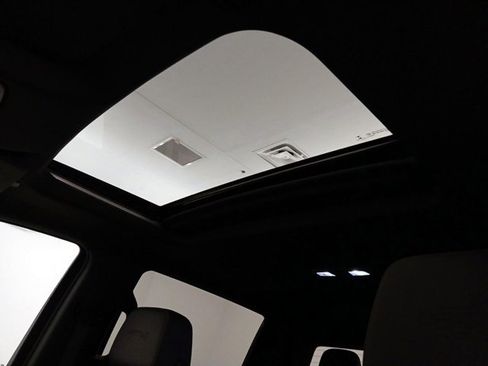 Used 2020 GMC Sierra 1500 AT4 w/ AT4 Premium Package image 5