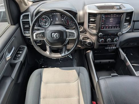 Used 2019 RAM 1500 Big Horn AWD/4WD image 16