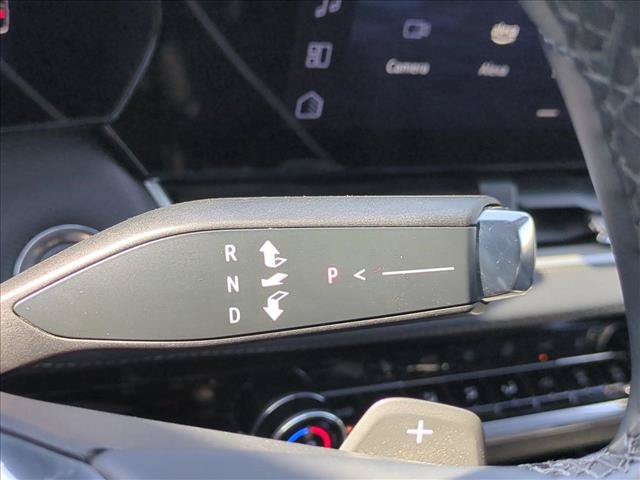Used 2025 Chevrolet Equinox LT w/ Convenience Package II AWD/4WD image 12