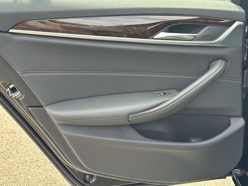 Used 2020 BMW 530i xDrive w/ Convenience Package image 12