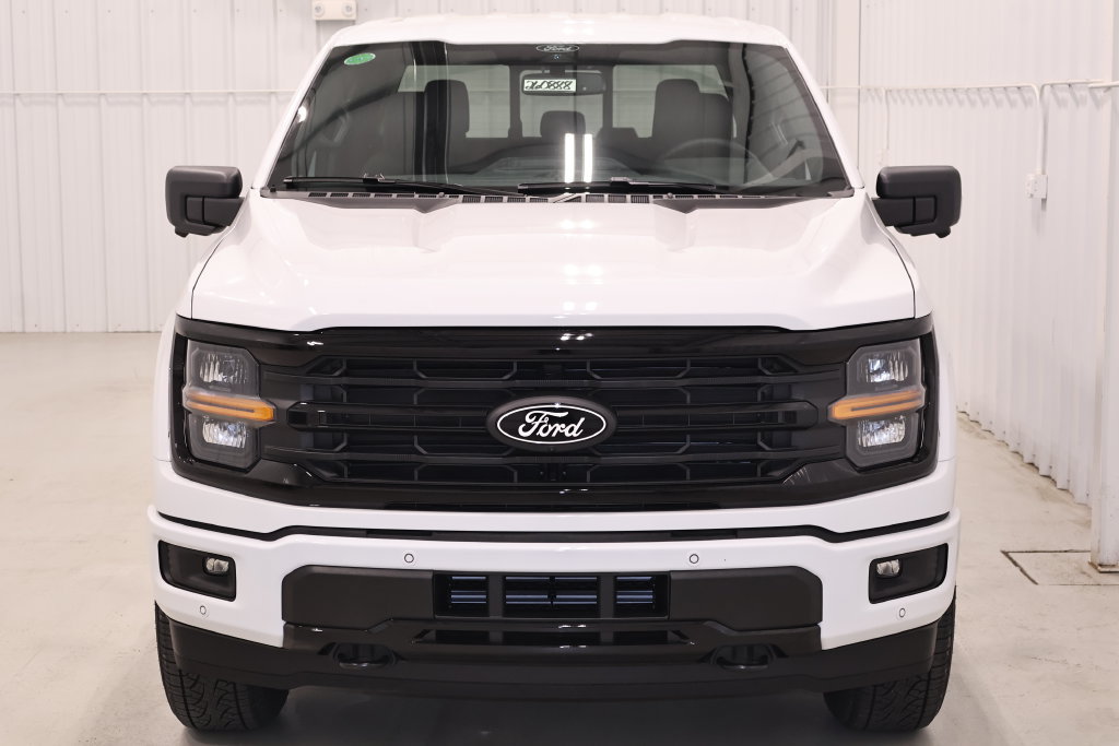 New 2026 Ford F150 XLT w/ Equipment Group 302A MID AWD/4WD image 4