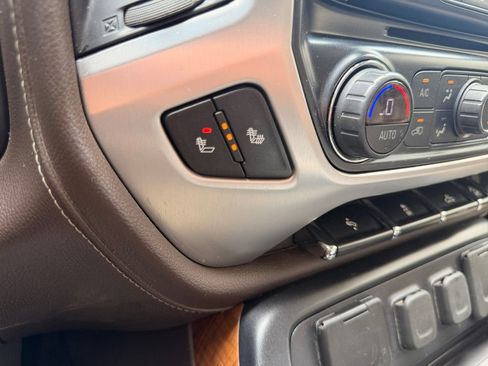 Used 2018 GMC Sierra 1500 SLT w/ SLT Premium Package AWD/4WD image 20